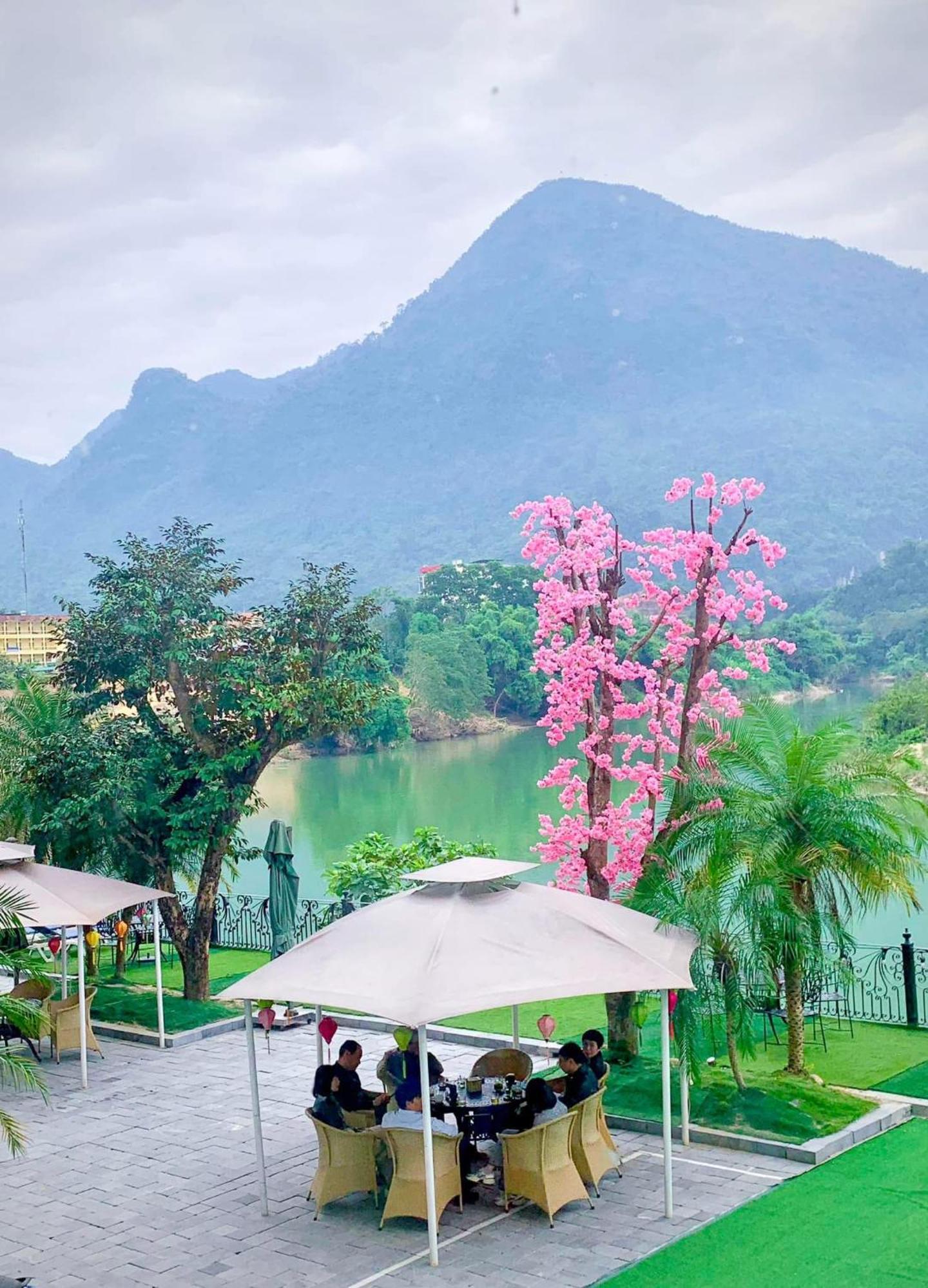 Phoenix Hotel Ha Giang Eksteriør bilde